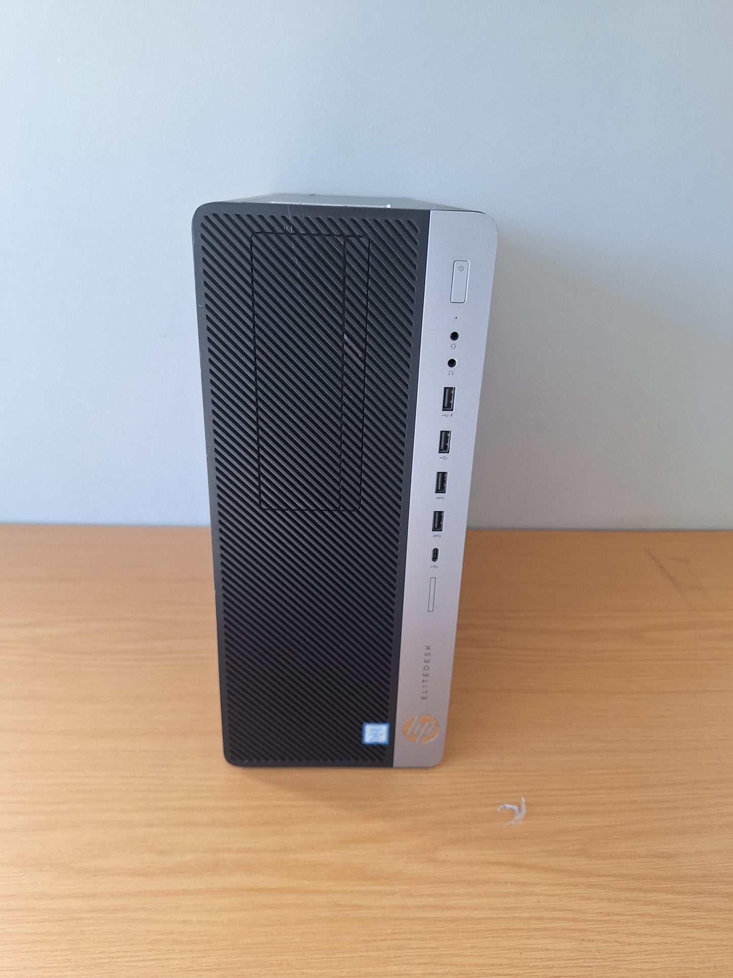 Elitedesk 800 G4 TWR, I7-8700, 8GB DDR4, 500GB SATA HDD, Refurbished Desktop Computer