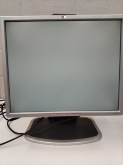 Pre-Owned 17 Inch LCD Monitor; VGA,DVI