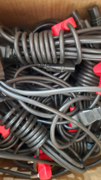 Dedicated 3 Way Power Plug (Used)
