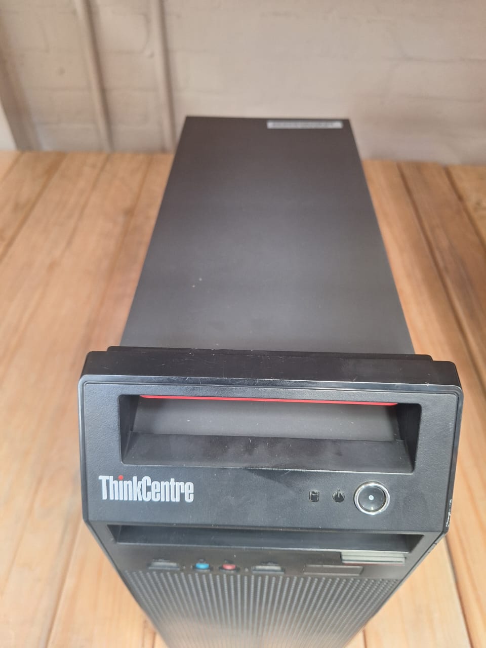 LENOVO Thinkcentre A70, C2D E7500, 4GB DDR3, 500GB SATA HDD, Refurbished Desktop Computer